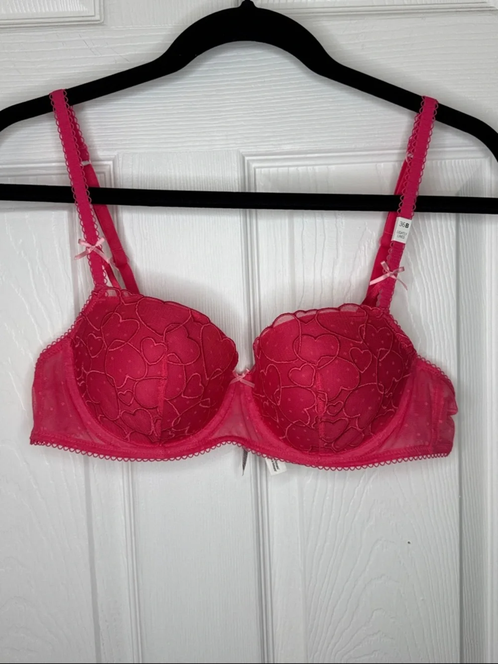 Victoria's Secret Hot Pink Heart Lace Balconette Bra NWT Sz 36B - Picture 2 of 7